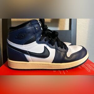 Air Jordan 1’s kids